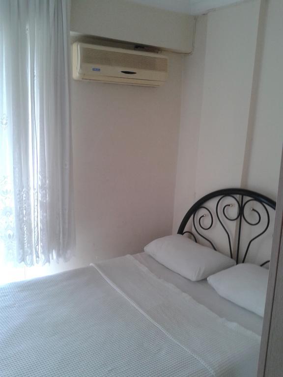 Deniz Pansiyon Fethiye Bagian luar foto